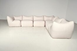 Le Bambole sofa, Mario Bellini Le Bambole sofa, Mario Bellini