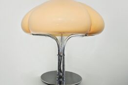 Quadrifoglio lamp Gae Aulenti Quadrifoglio lamp Gae Aulenti